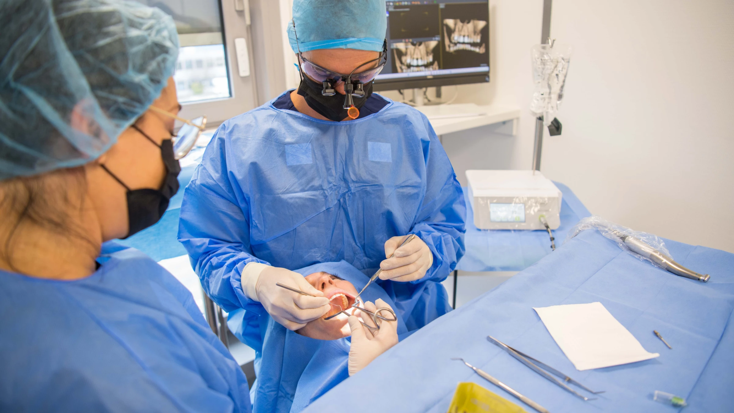 chirurgie dentaire implants sinus lift